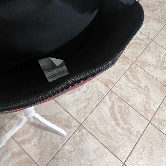 LeSportSac Classic plaid waist bag - Picture 13 of 13